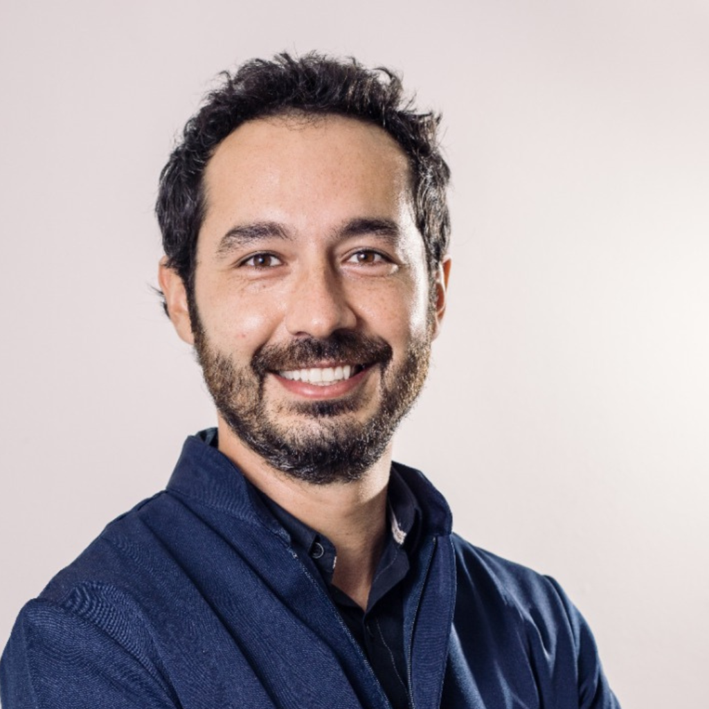implante dentário